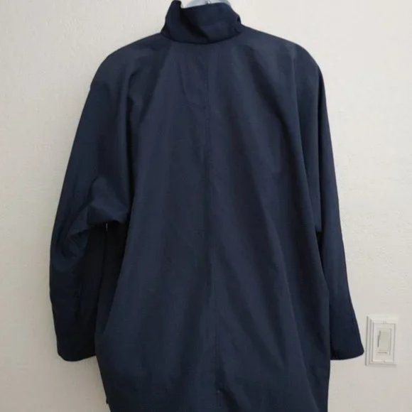 Vintage Charles Klein Men's Navy Rain Jacket (12) - Picture 6 of 10